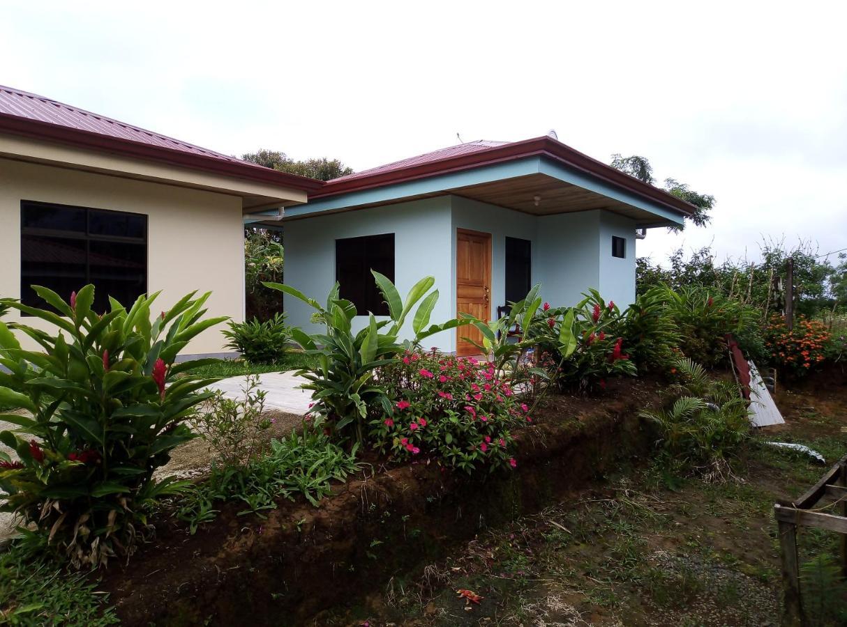 Cabinas El Pilon Rio Celeste Exterior photo